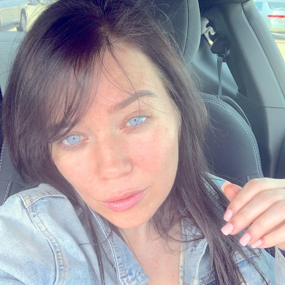 Meet your Posher, Joy - Picture 2 of 2